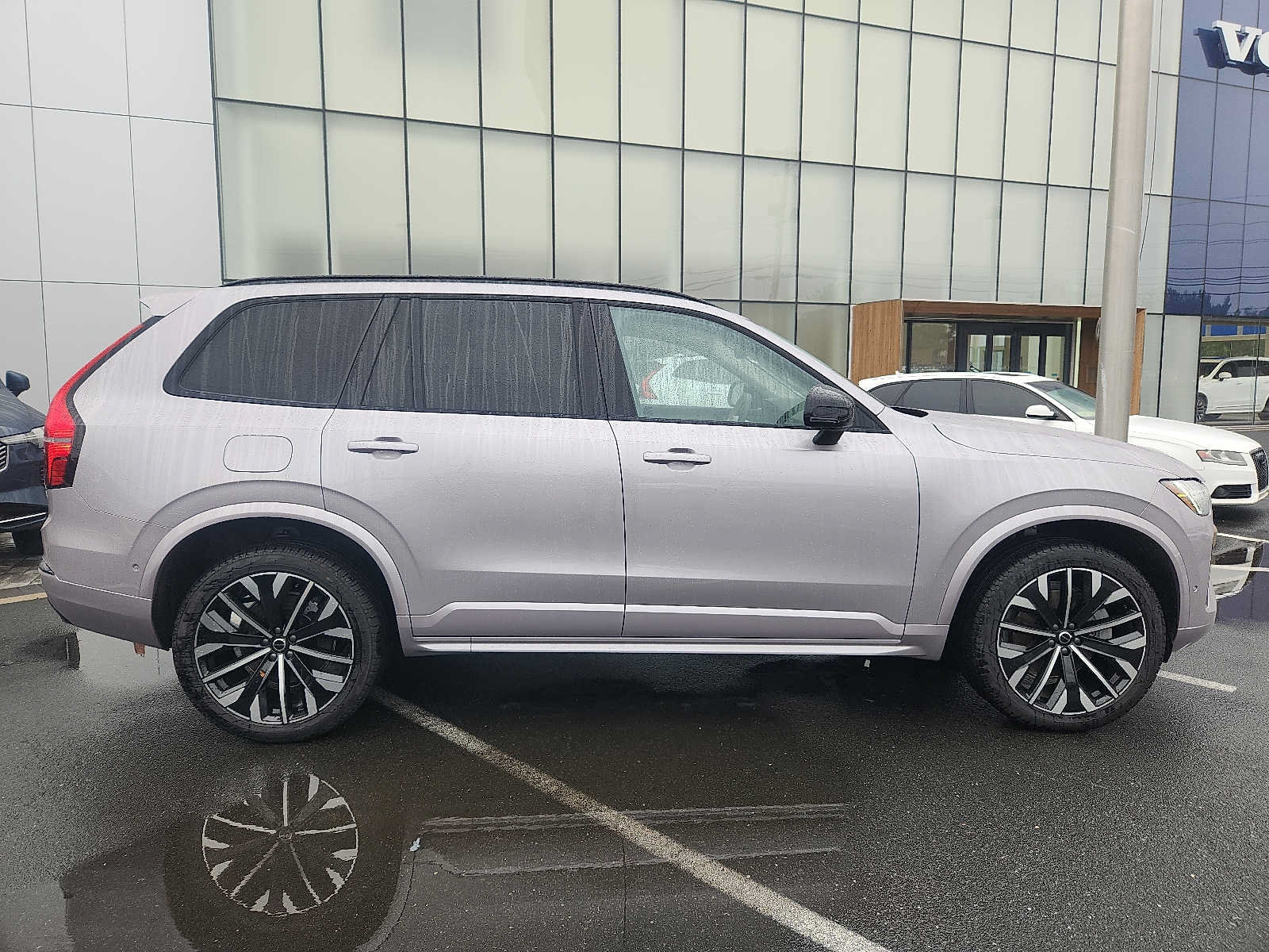 Used 2026 Volvo XC90 B6 Ultra w/ Protection Package Premier AWD/4WD image 7