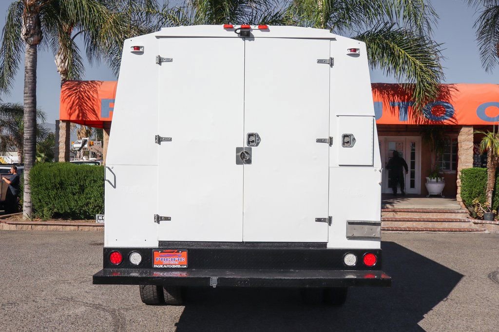 Used 2021 Ford F550 2WD Regular Cab Super Duty image 7