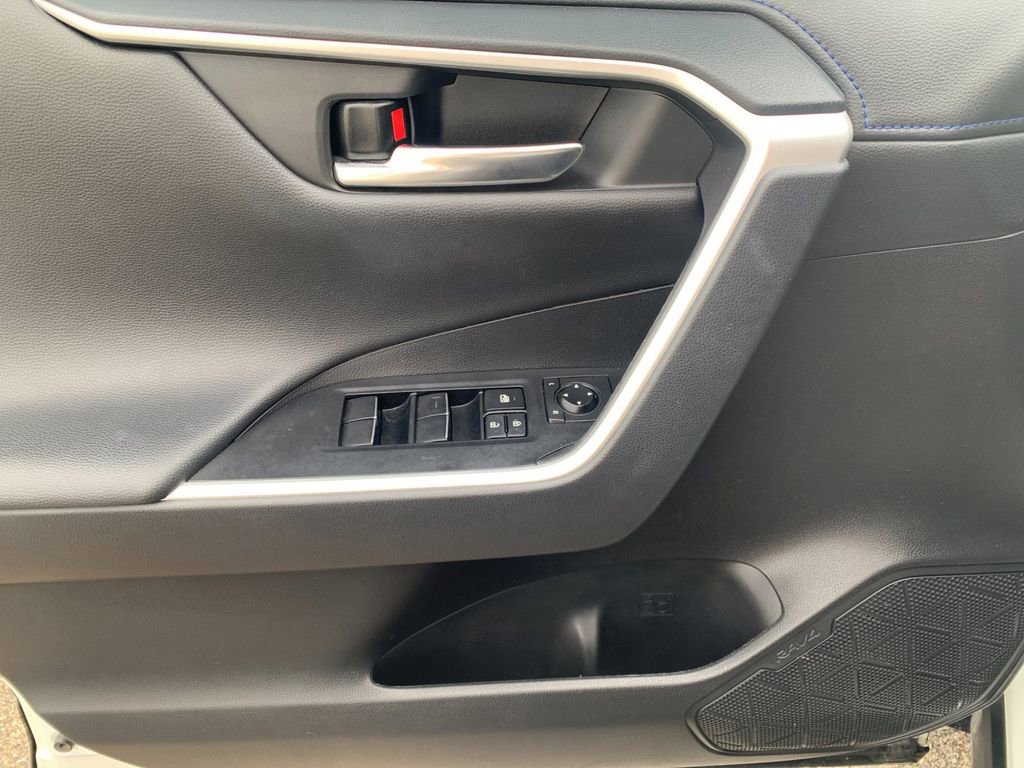 Used 2021 Toyota RAV4 XSE w/ XSE Grade Weather Package image 12