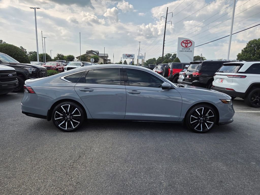 Used 2024 Honda Accord Touring image 14