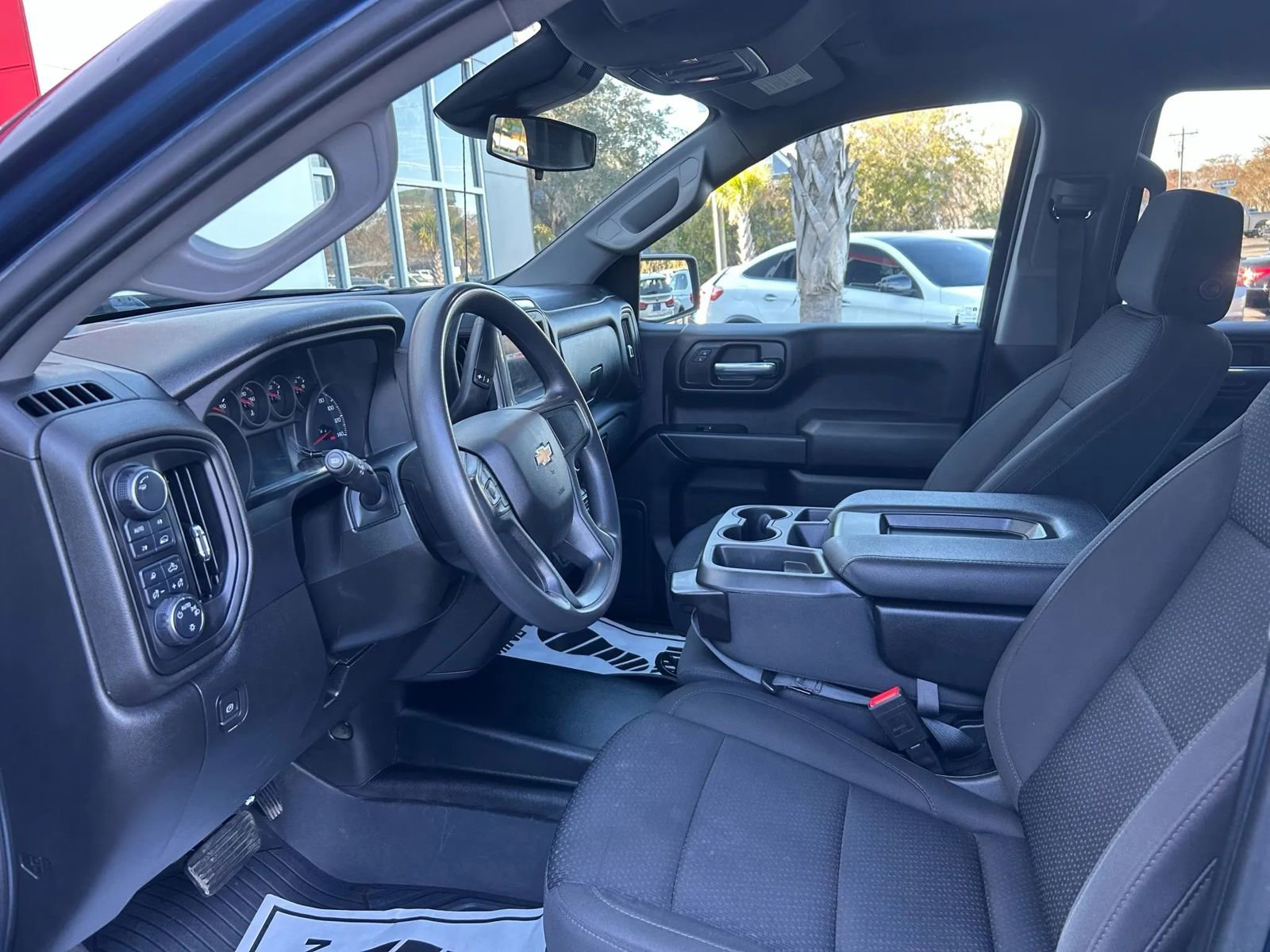 Used 2023 Chevrolet Silverado 1500 W/T w/ WT Value Package AWD/4WD image 10