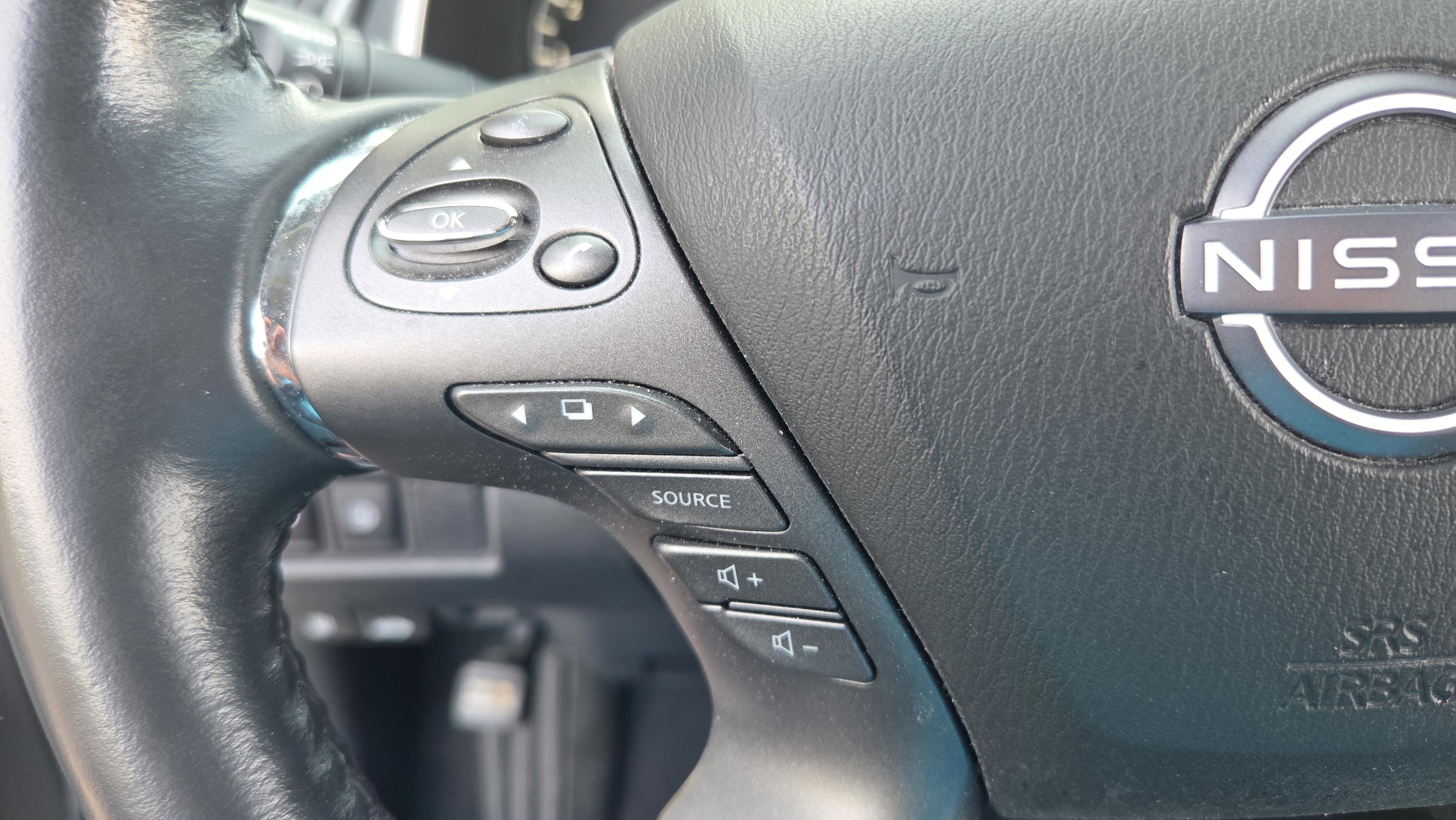 Used 2023 Nissan Murano Platinum w/ Cargo Package FWD image 23