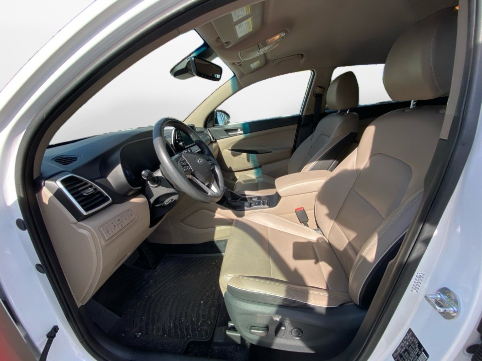 Used 2020 Hyundai Tucson Limited w/ Winter Weather Package AWD/4WD image 11