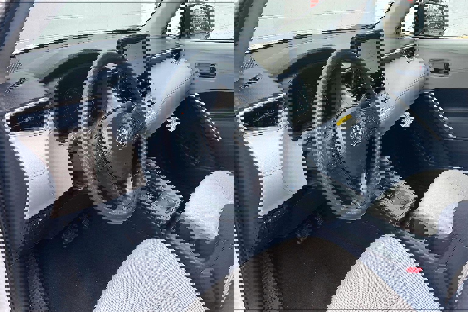 New 2026 Toyota Corolla Cross L image 7