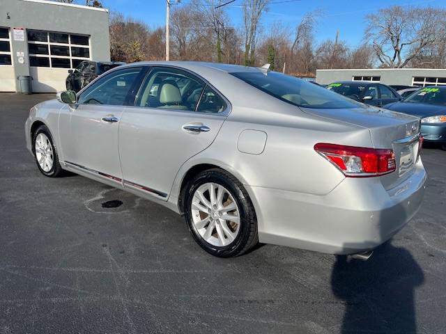 Used 2012 Lexus ES 350 image 2