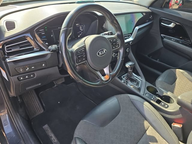 Used 2020 Kia Niro EX FWD image 16