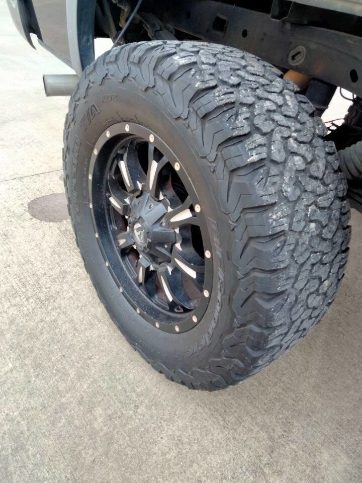 Used 2012 Ford F150 FX4 w/ FX Luxury Pkg AWD/4WD image 24