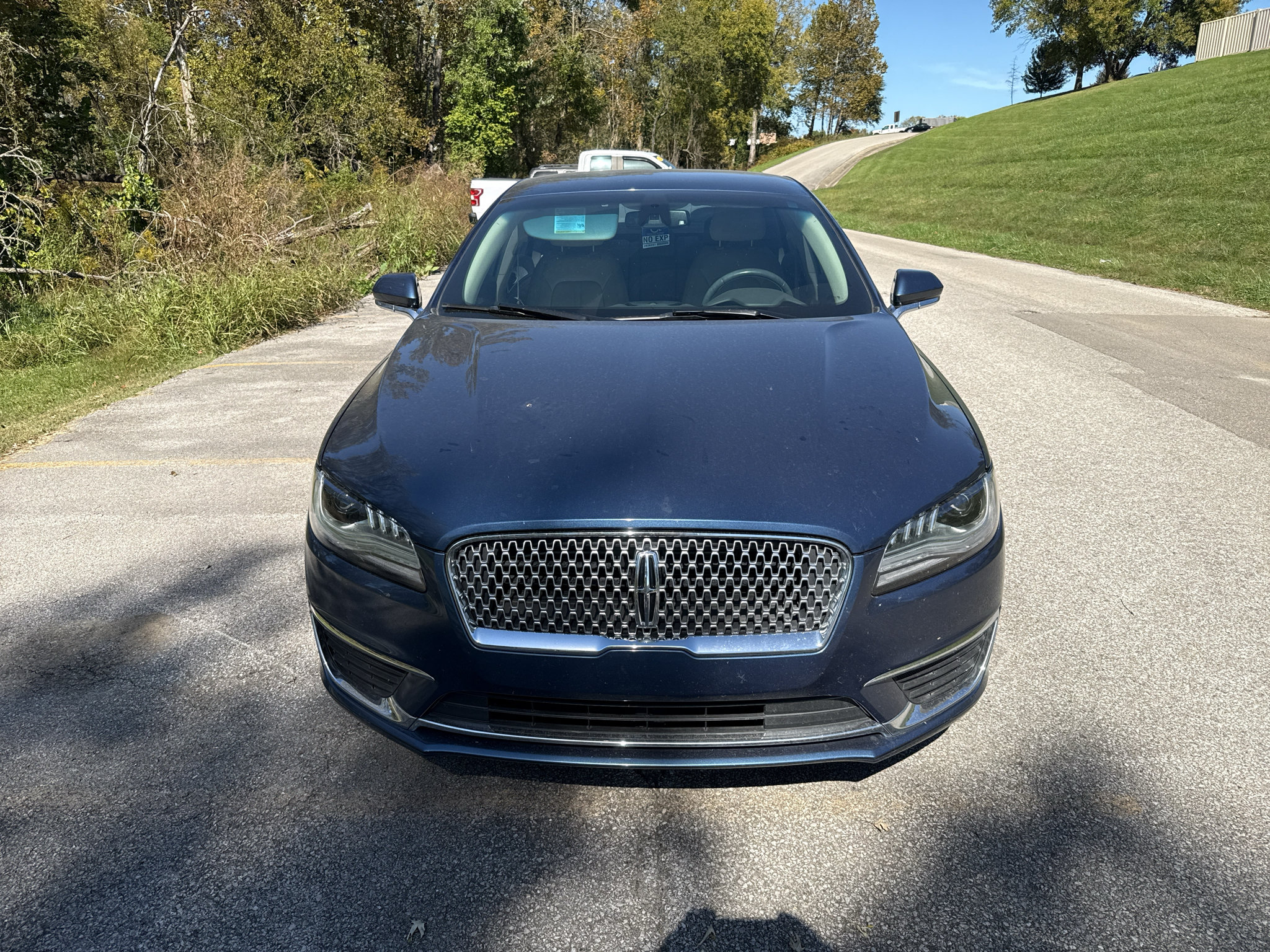 Used 2019 Lincoln MKZ Premiere FWD image 4