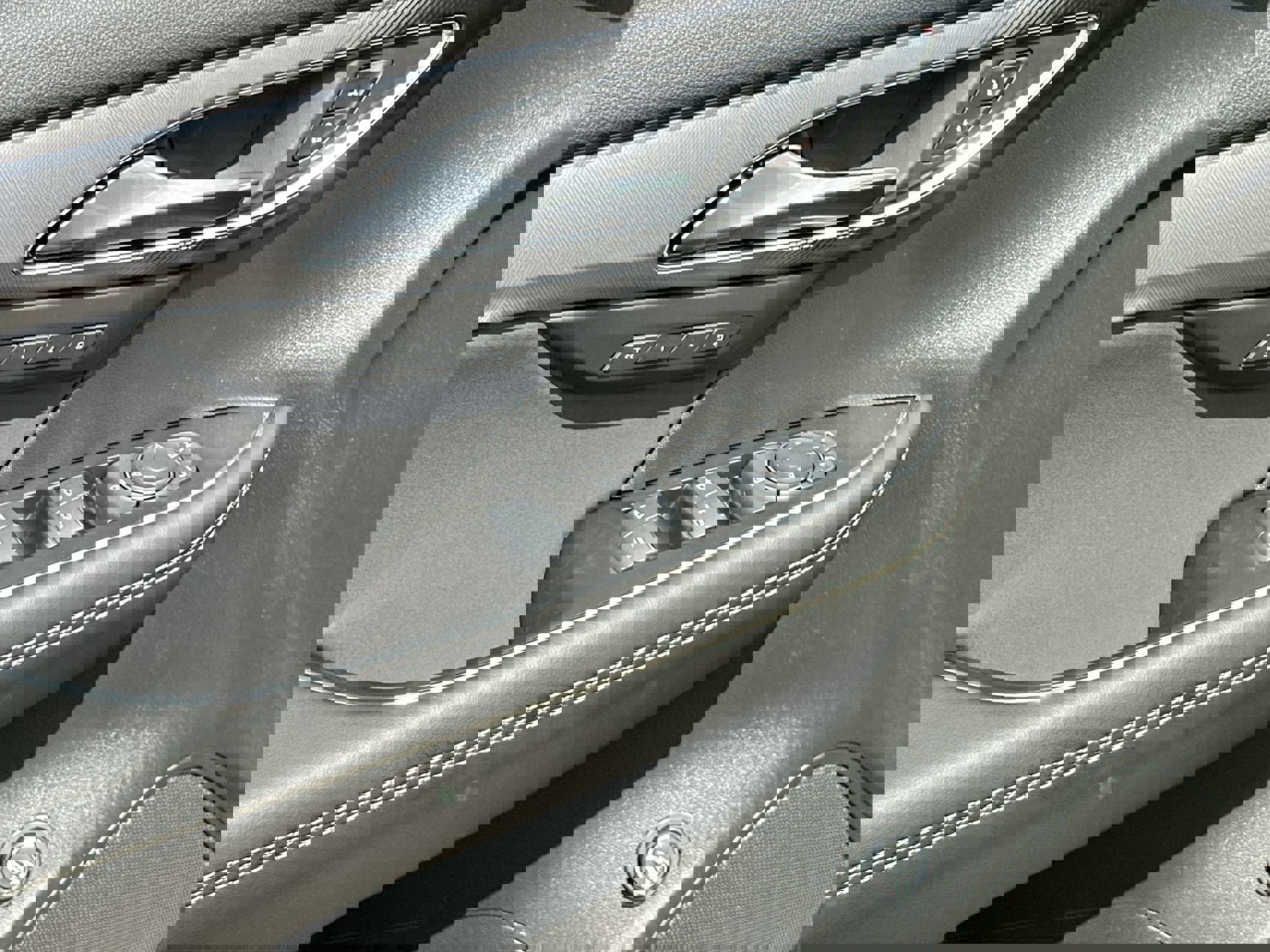 New 2025 Buick Envision Sport Touring image 13