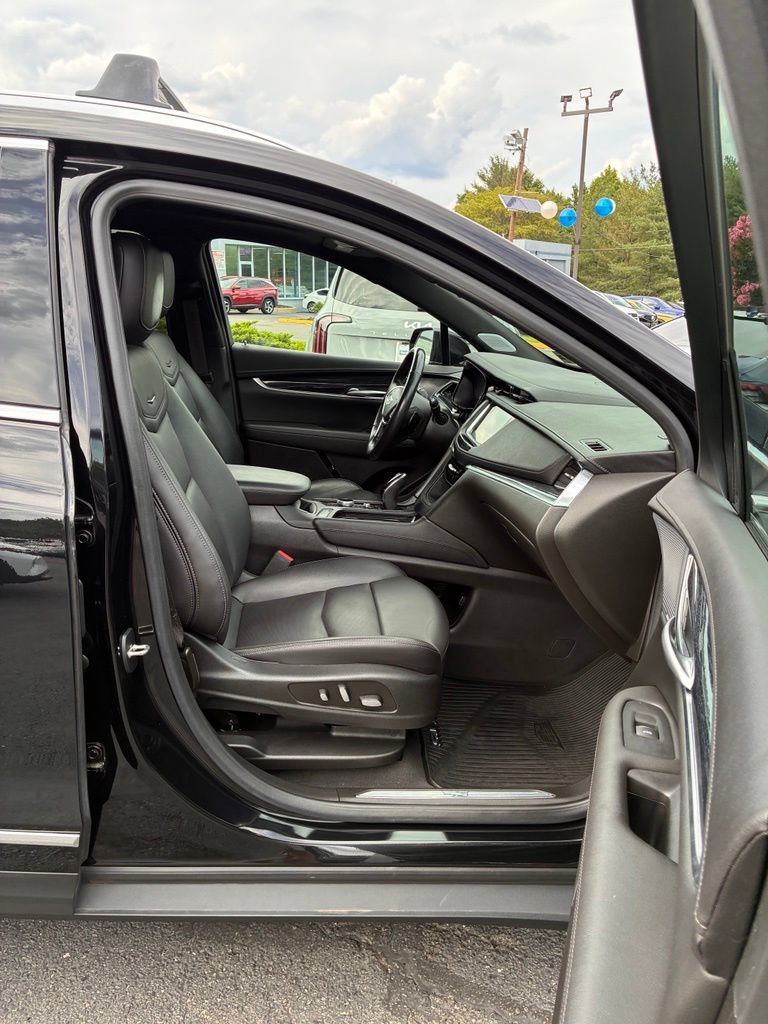 Used 2023 Cadillac XT5 Premium Luxury AWD/4WD image 22