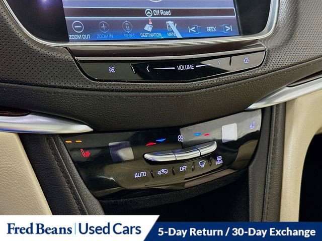 Used 2018 Cadillac XT5 Luxury w/ Driver Awareness Package image 18