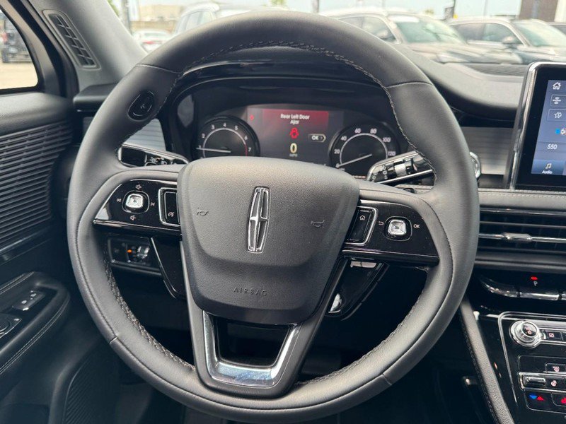 Used 2022 Lincoln Corsair Standard AWD w/ Equipment Group 101A image 10