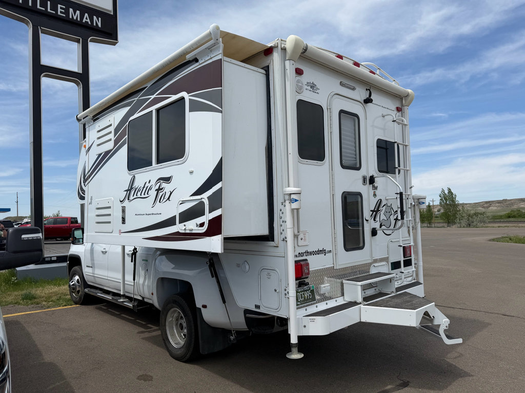 Used 2019 GMC Sierra 3500 SLE w/ SLE Fleet Preferred Package AWD/4WD image 15