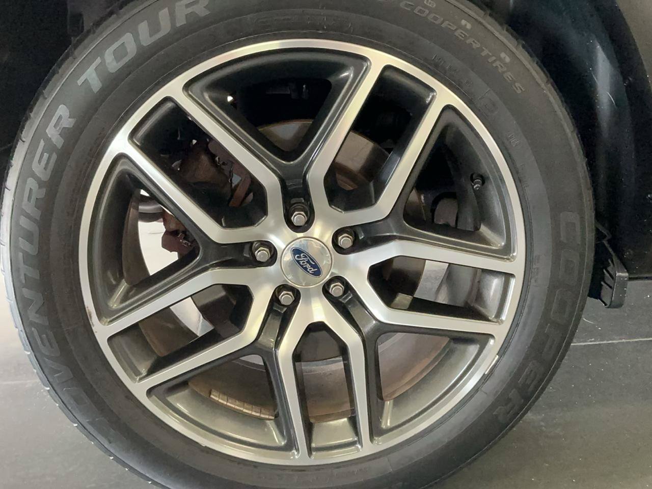 Used 2018 Ford Explorer Sport w/ Equipment Group 401A AWD/4WD image 29