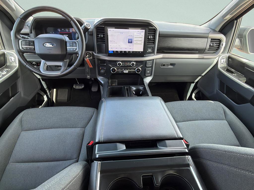 Used 2025 Ford F150 XLT w/ Equipment Group 301A Standard image 17