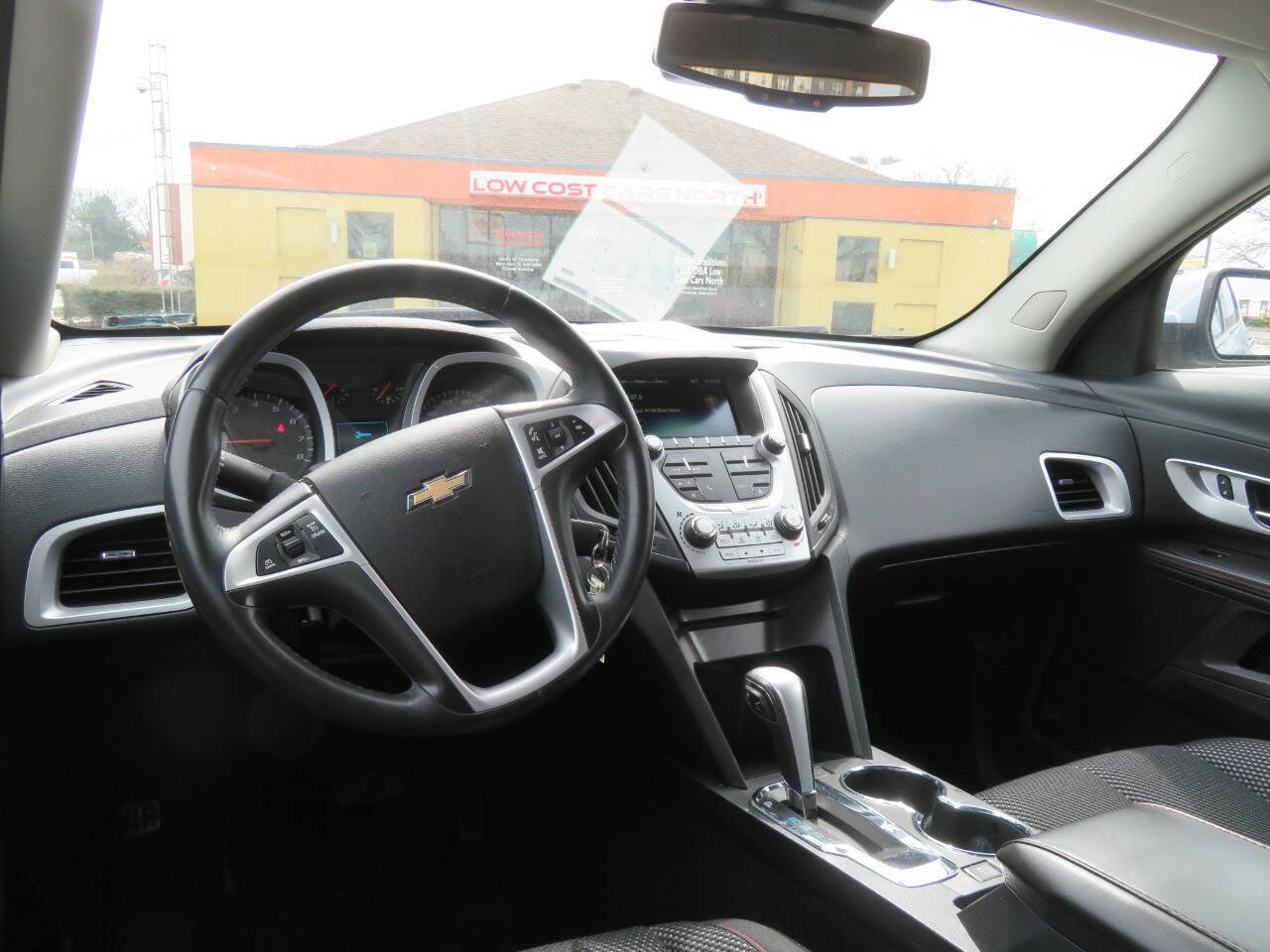 Used 2015 Chevrolet Equinox LT w/ Driver Convenience Package image 6