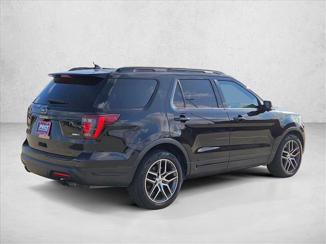Used 2018 Ford Explorer Sport w/ Equipment Group 401A image 5
