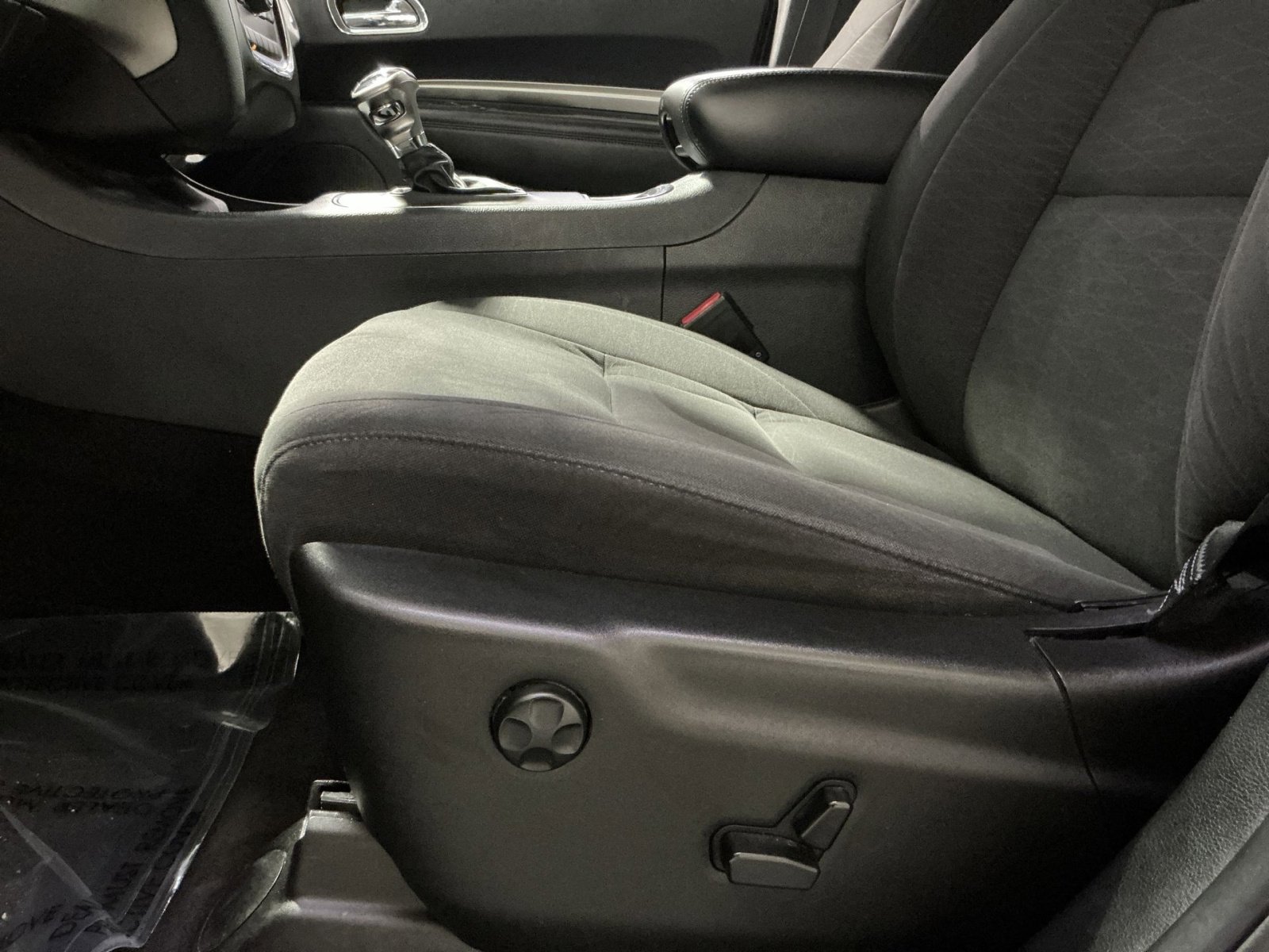 Used 2018 Dodge Durango SXT w/ Quick Order Package 2BB AWD/4WD image 15