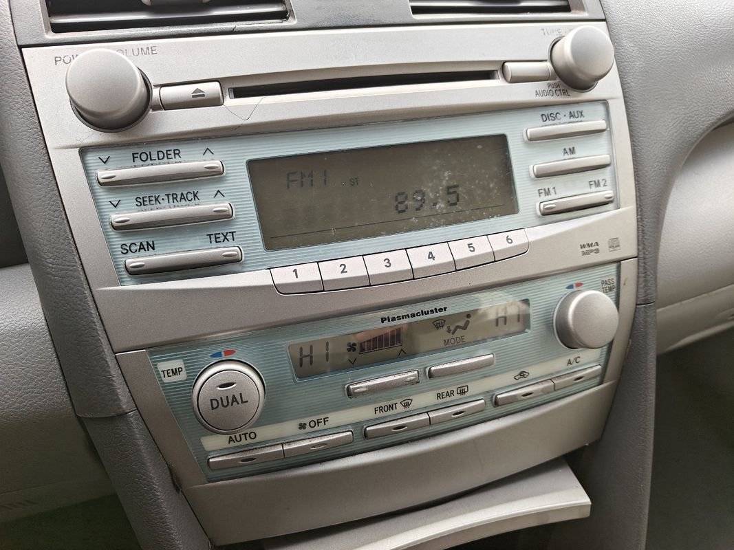 Used 2009 Toyota Camry Hybrid FWD image 20