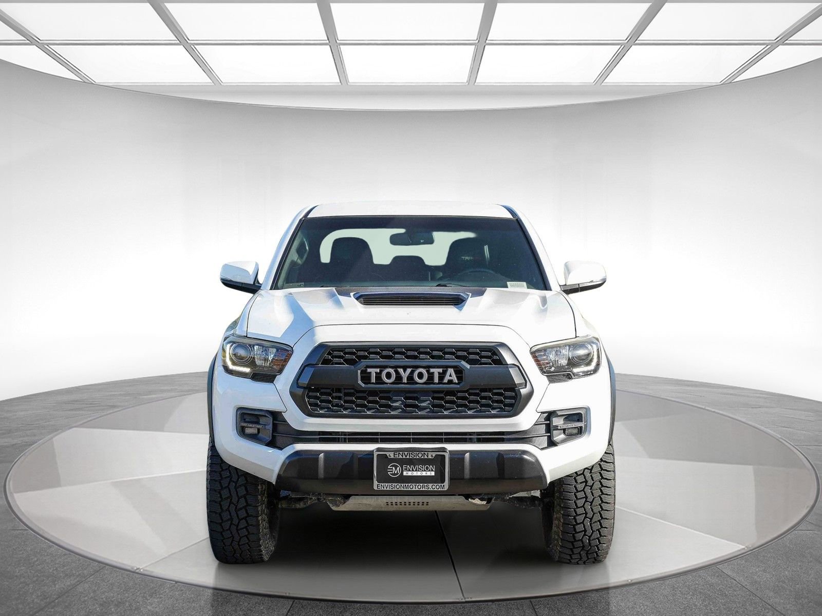 Used 2017 Toyota Tacoma TRD Pro AWD/4WD image 6