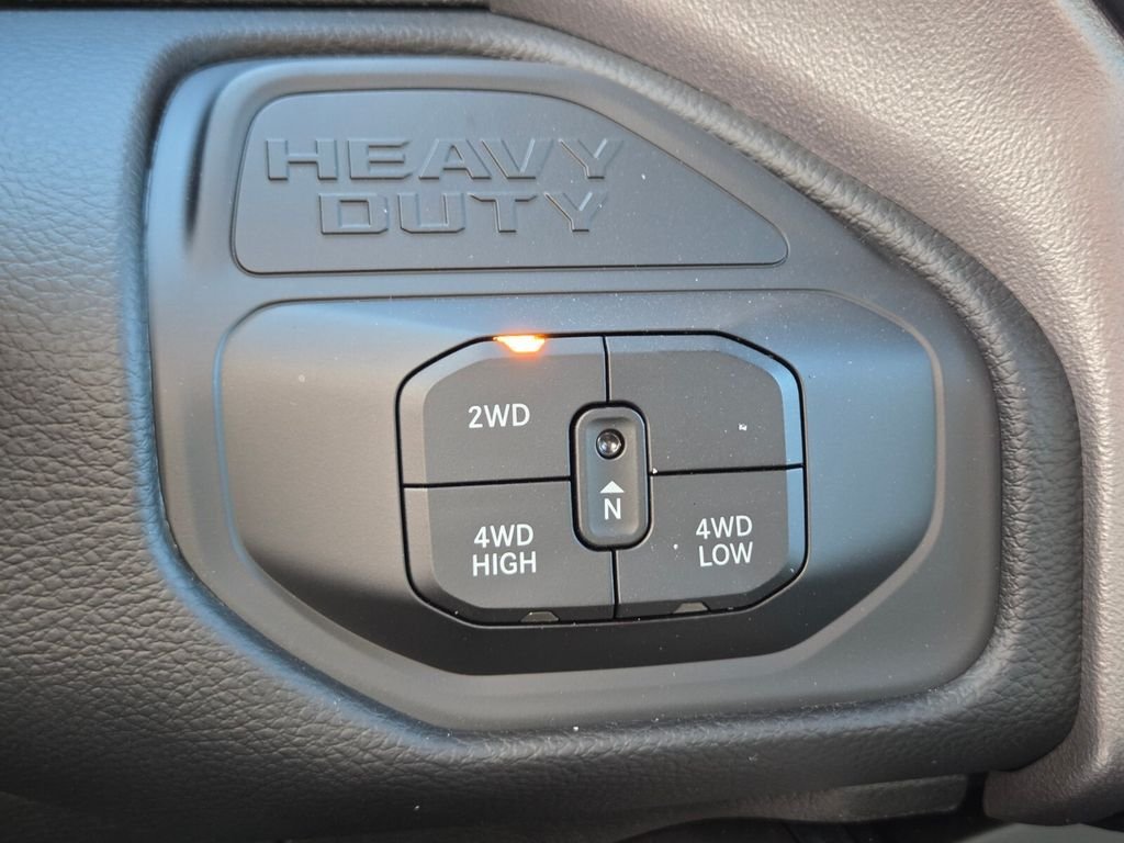 New 2027 RAM 3500 Big Horn AWD/4WD image 16