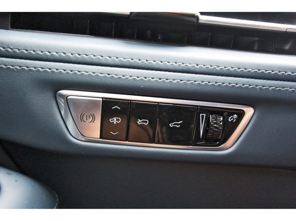 New 2025 Cadillac Escalade IQ Sport 2 image 15