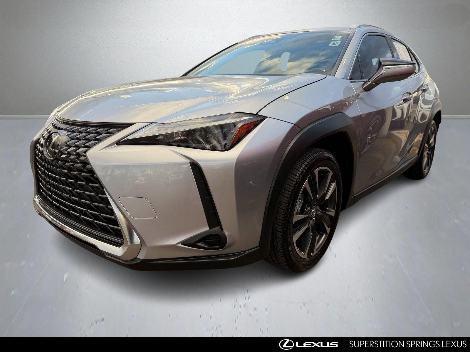 Certified 2025 Lexus UX 300h FWD image 5