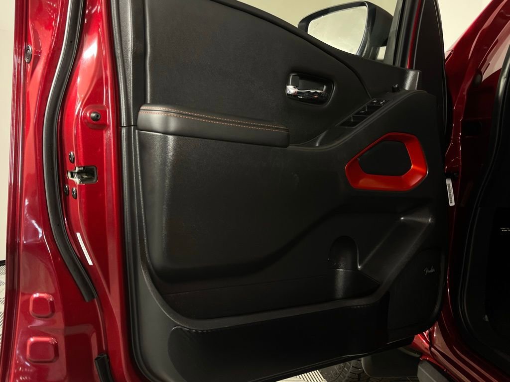 Used 2023 Nissan Frontier PRO-4X w/ Pro Convenience Package image 25