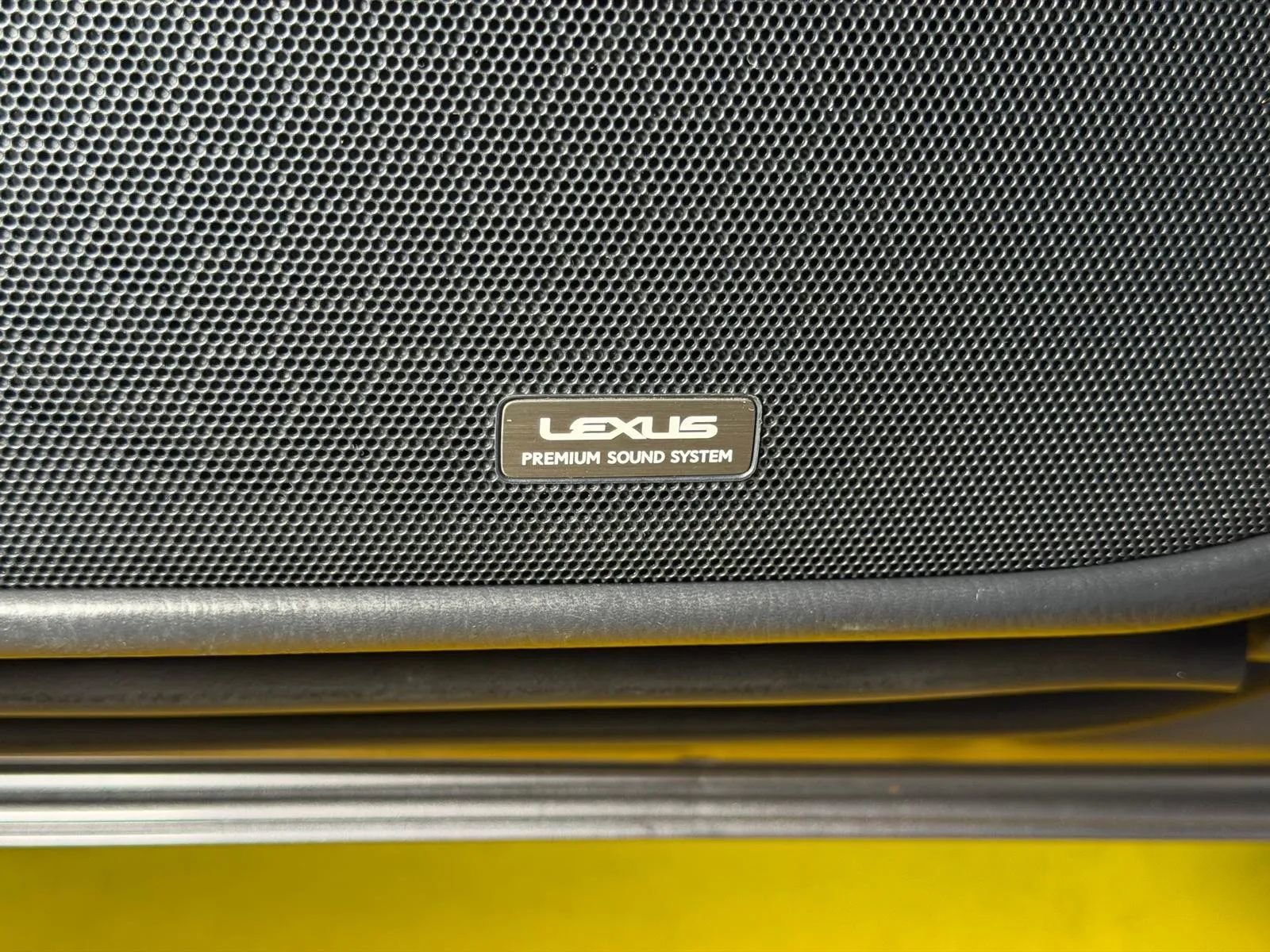 Used 2013 Lexus LS 460 AWD w/ Comfort Pkg image 41