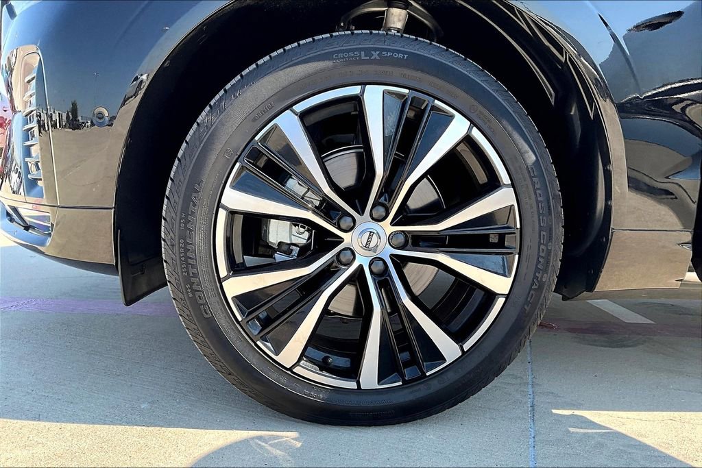 New 2026 Volvo XC60 B5 Plus w/ Protection Package Premier image 25