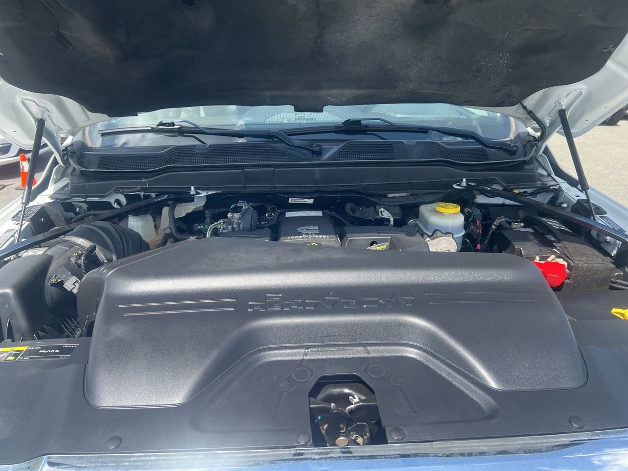 Used 2022 RAM 2500 Laramie AWD/4WD image 13