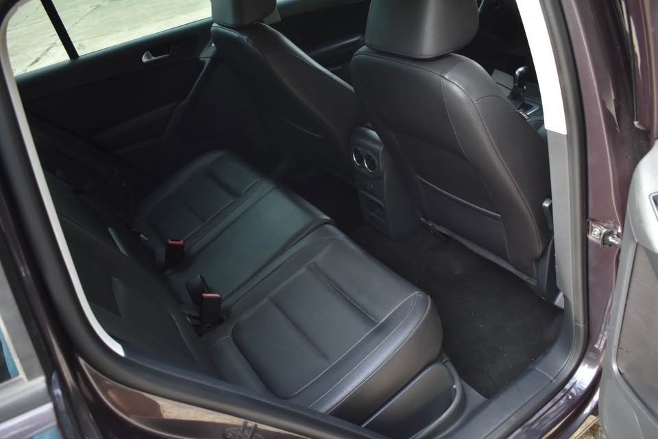 Used 2016 Volkswagen Tiguan S image 13