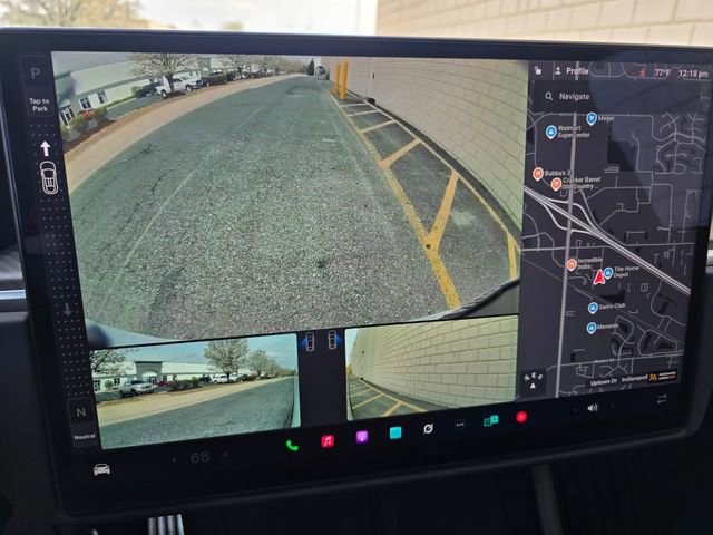 Used 2024 Tesla Model X Plaid image 23