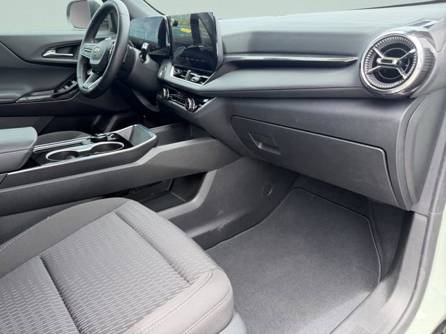 Certified 2026 Chevrolet Equinox LT w/ Safety and Technology Package image 13