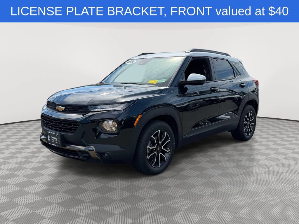 Used 2023 Chevrolet TrailBlazer ACTIV w/ Convenience Package FWD image 3