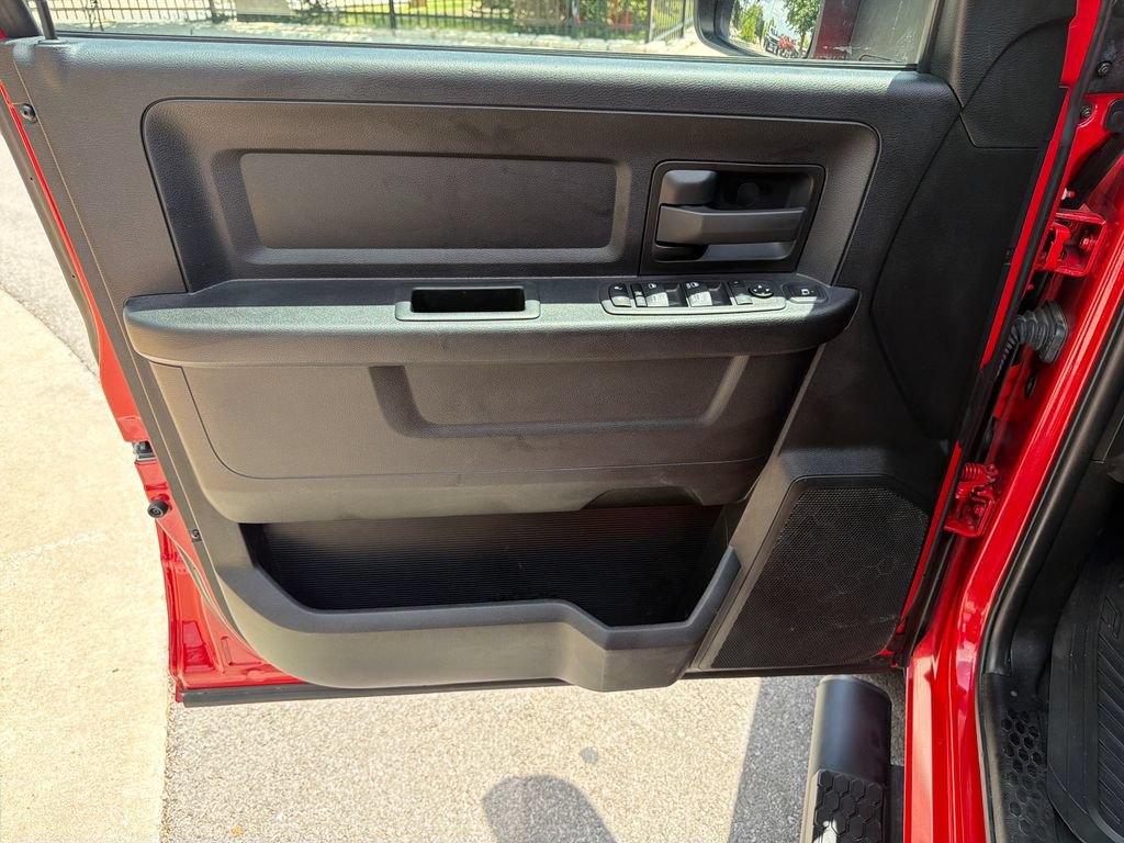 Certified 2024 RAM 2500 Tradesman RWD image 19