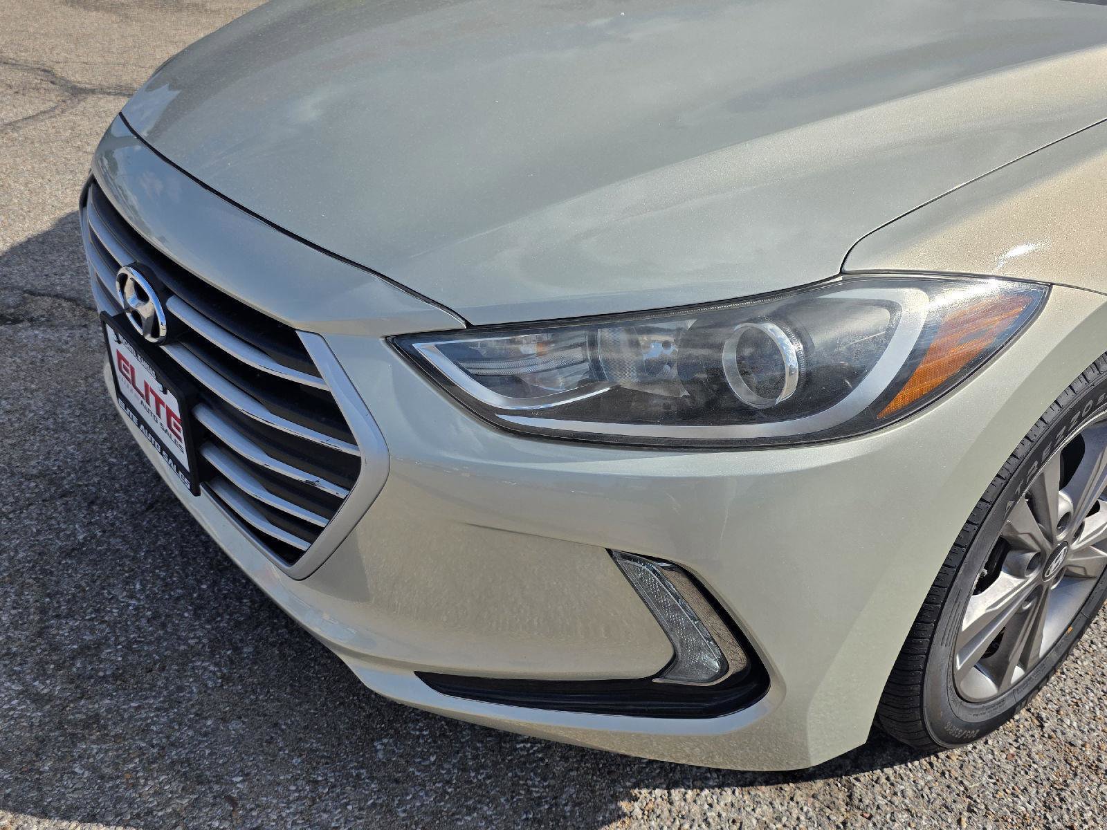 Used 2017 Hyundai Elantra Value Edition FWD image 38
