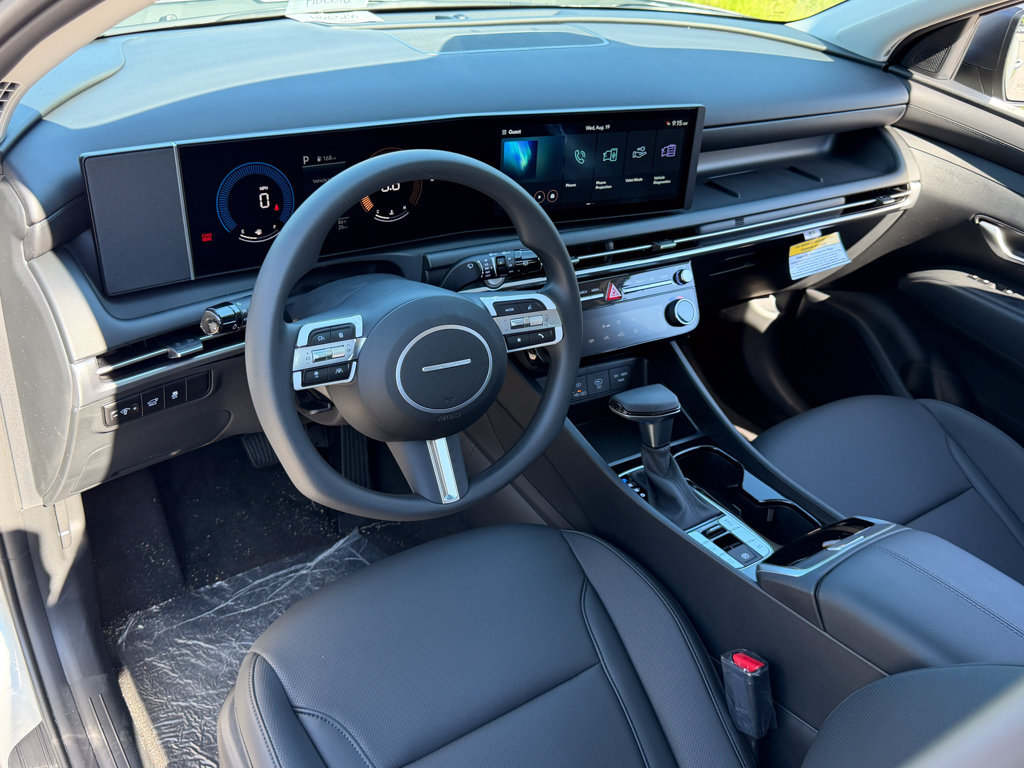 New 2026 Hyundai Tucson SEL Plus w/ Tow & Go Package FWD image 18