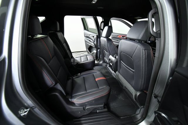 New 2026 Chevrolet Traverse RS w/ LPO, Floor Liner Package AWD/4WD image 24