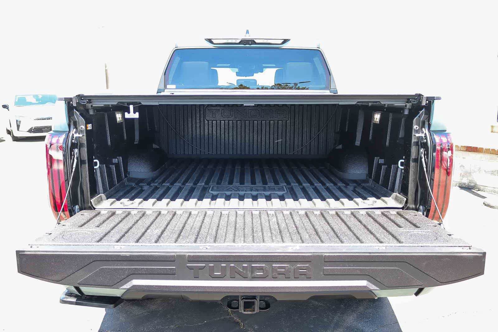Used 2025 Toyota Tundra Platinum w/ TRD Off-Road Package AWD/4WD image 34