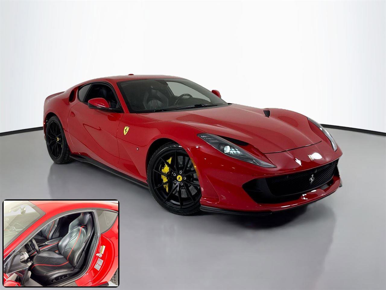 Used 2018 Ferrari 812 Superfast RWD image 2