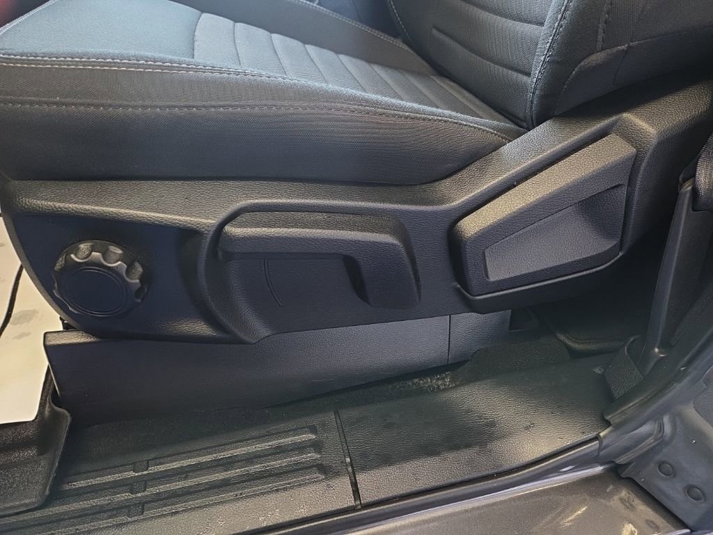 Used 2020 Ford Ranger XLT w/ Equipment Group 301A Mid image 9