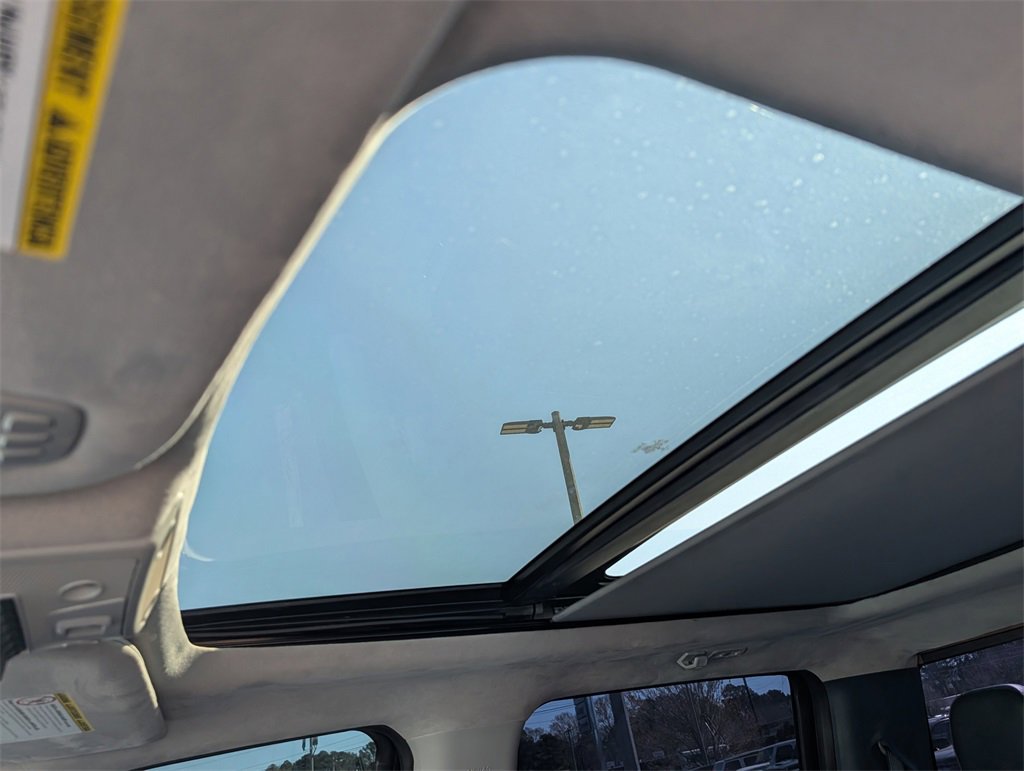 Used 2022 Ford F250 Limited w/ FX4 Off-Road Package image 19