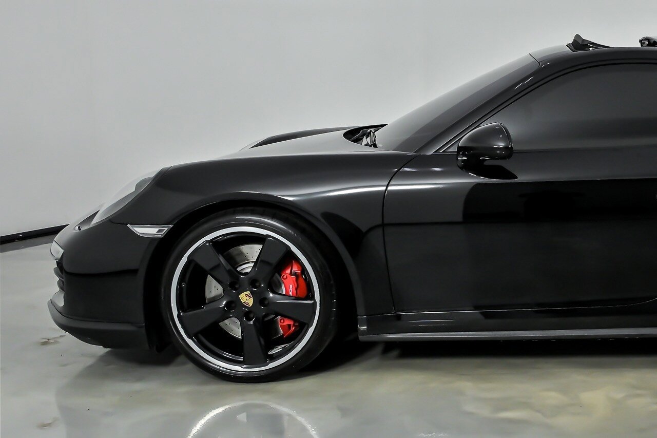 Used 2015 Porsche 911 Turbo AWD/4WD image 7