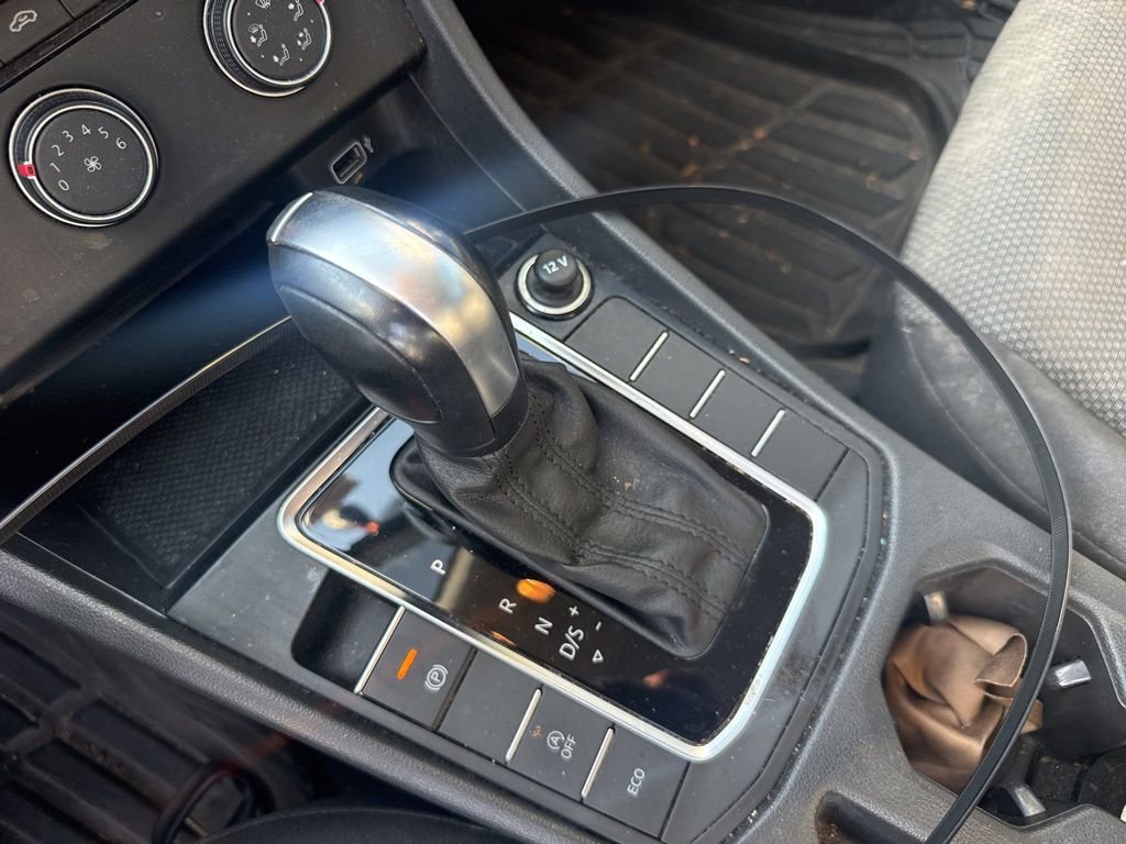 Used 2019 Volkswagen Jetta S image 35
