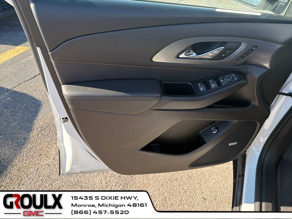 Used 2019 Chevrolet Traverse Premier w/ Redline Edition image 11