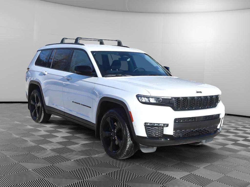 Used 2023 Jeep Grand Cherokee L Limited w/ Luxury Tech Group II image 9