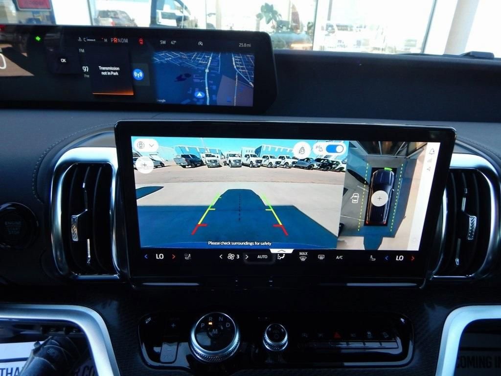 New 2025 Ford Expedition Max Platinum w/ Stealth Performance Package image 27