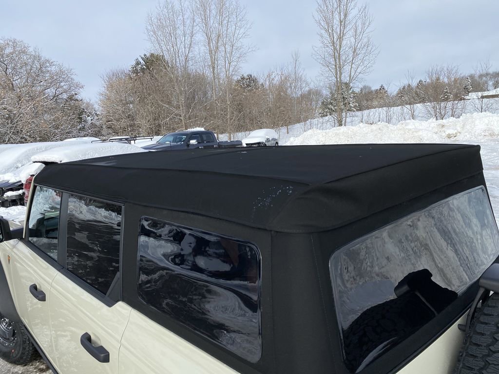 New 2025 Ford Bronco Badlands image 48