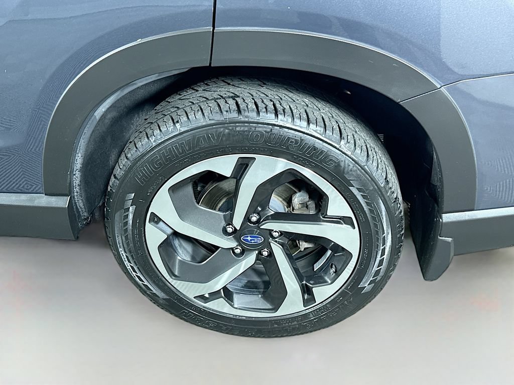 Used 2022 Subaru Forester Touring AWD/4WD image 39